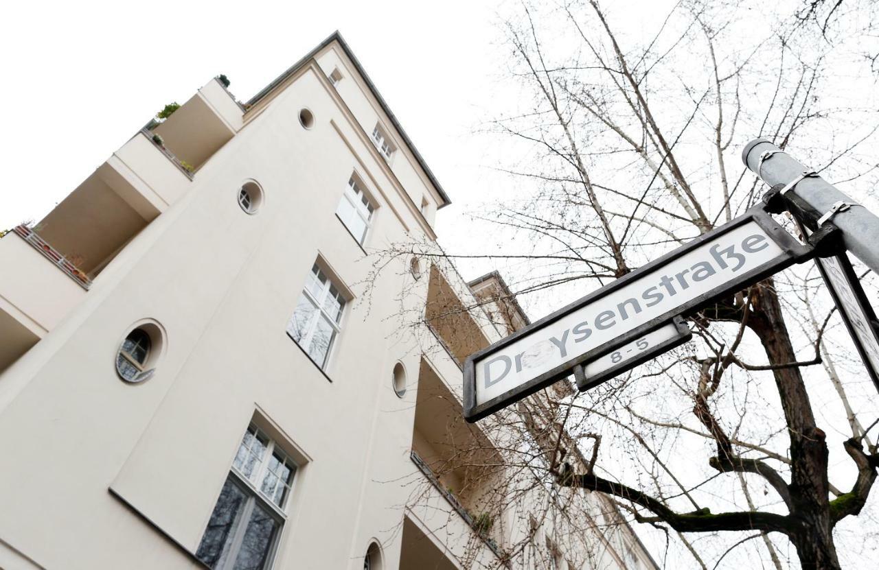 Droy By Rockchair Apartments L Superhost Status L 2 Bedroom Boxspringbeds Next To Center "Kurfuerstendamm" - Cozy Family & Business Flair Welcomes You! Berlin Extérieur photo